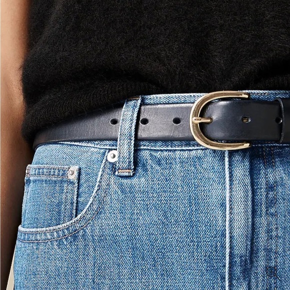 J crew Elaine wash Mid-rise relaxed kickout jean - Picture 2 of 5